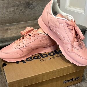 Reebok Women's Pastel Pink Sneakers